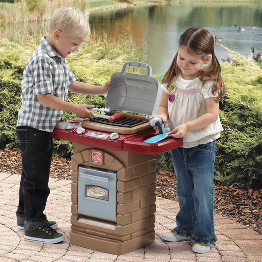 Step2 Play Outdoor Grill Fixin Fun -  - Just £80.99! Shop now at PJF stores LTD